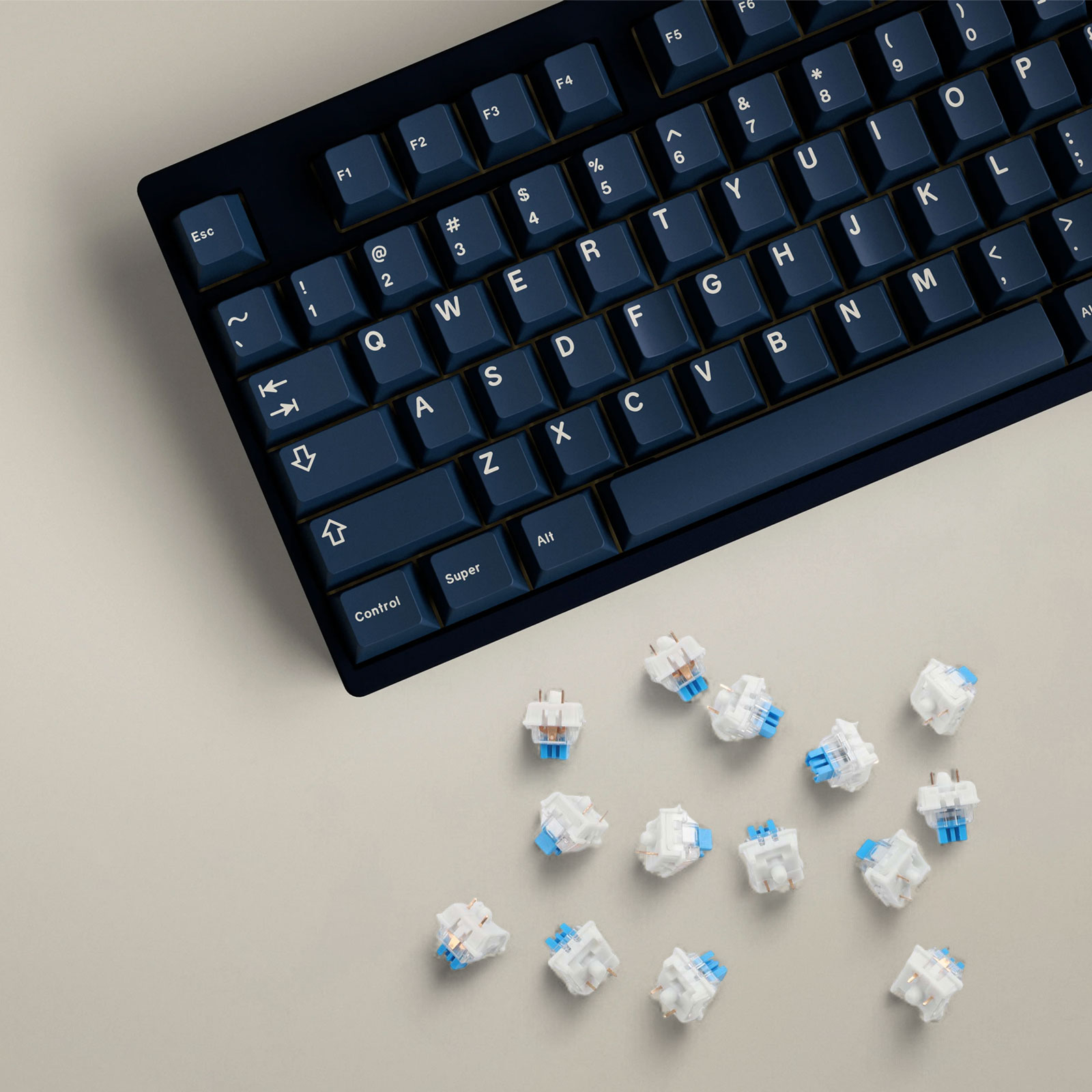 iTLY 90 Peças Interruptor Táti - Gaming Keyboard Bluetooth avaliação e preço
